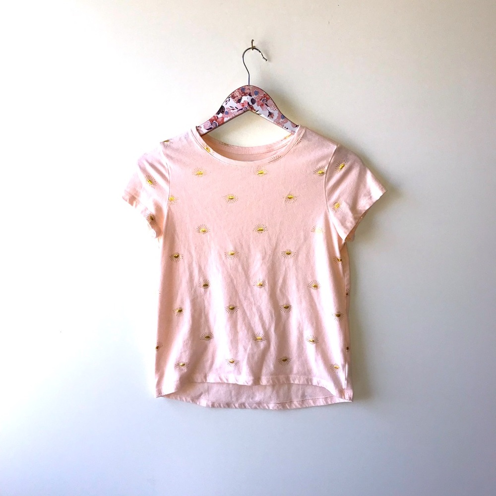 Pink Old Navy T-shirt